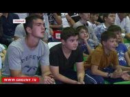 Глава Чечни посетил финальные бои международного турнира по боксу. (Видео)