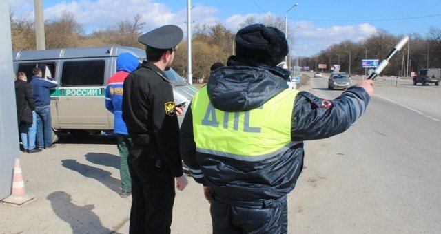 ЧЕЧНЯ. В ЧР свыше 3 млн руб. взыскано с водителей за проезд на запрещающий сигнал светофора