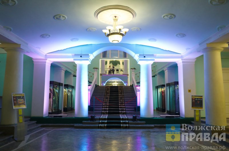 ВОЛГОГРАД. В волгоградском театре «Царицынская опера» открылся обновлённый колонный зал