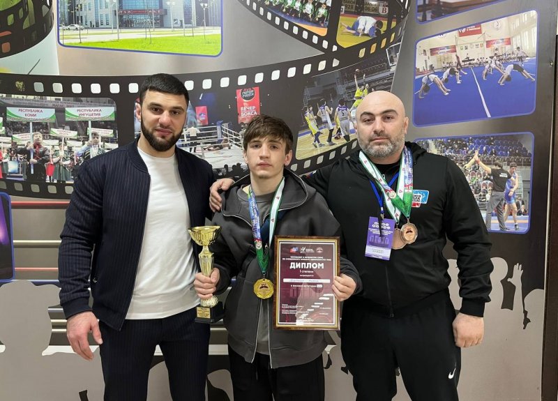 ЧЕЧНЯ. Чеченские бойцы взяли 8 медалей на турнире СКФО по ММА среди юниоров