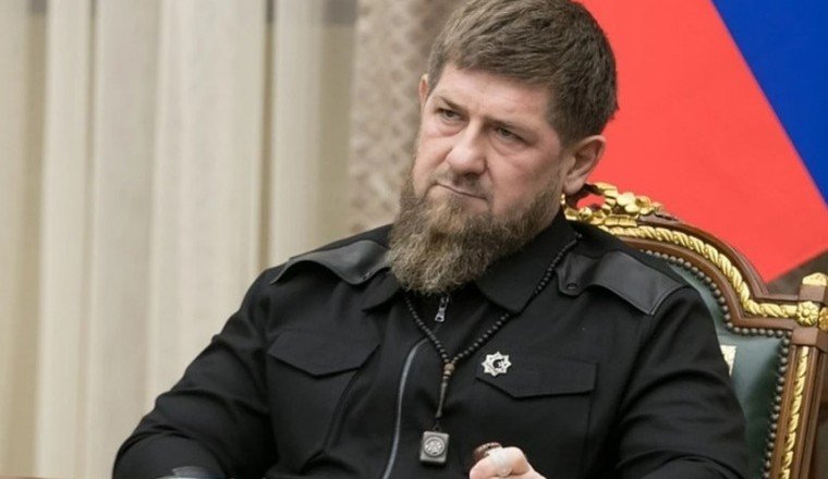 УКРАИНА. Рамзан Кадыров пообещал 1 млн. $ за местоположение батальонов им. Шейха Мансура и Джохара Дудаева