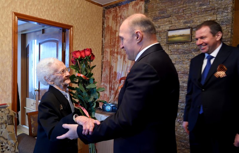 АДЫГЕЯ. Мурат Кумпилов посетил ветеранов Великой Отечественной войны