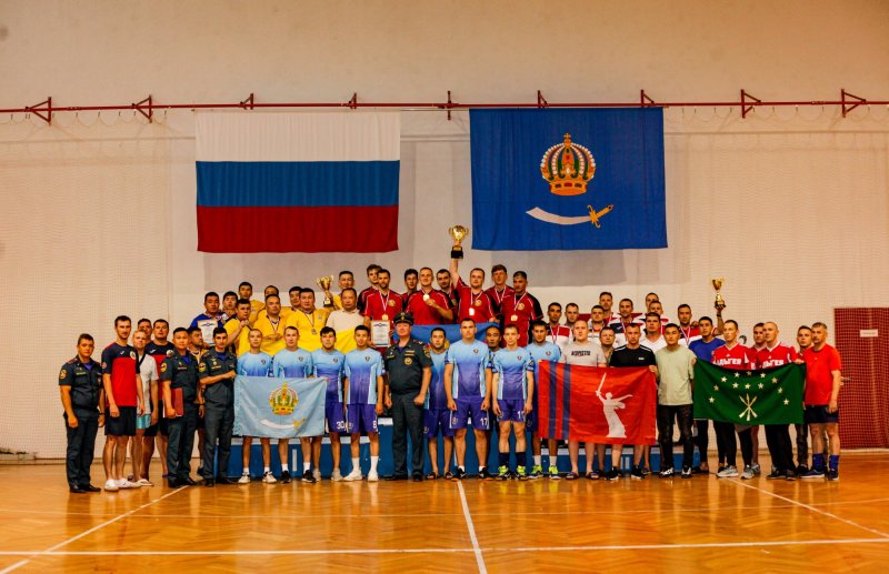 АСТРАХАНЬ. В Астрахани прошли открытые соревнования по волейболу среди команд ЮФО