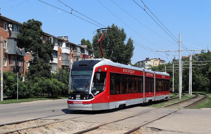 КРАСНОДАР.  Семь трамваев Краснодара временно будут ходить по новым маршрутам