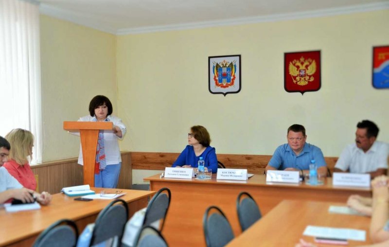 РОСТОВ. Контрольно-счетной палатой области подведены итоги проверки в Донецке