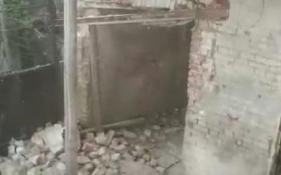 РОСТОВ. В Ростове рухнула часть стены в  доме на Станиславского