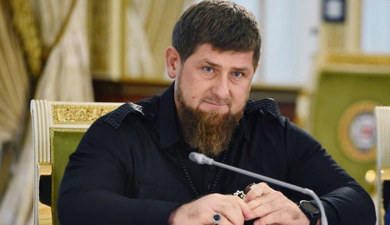 ЧЕЧНЯ. Глава ЧР: Чеченские бойцы обеспечены необходимым вооружением, техникой и боеприпасами
