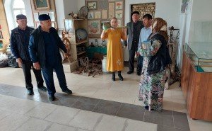 ЧЕЧНЯ. В Махкетинском краеведческом музее открылась выставка «Известные махкетинцы»