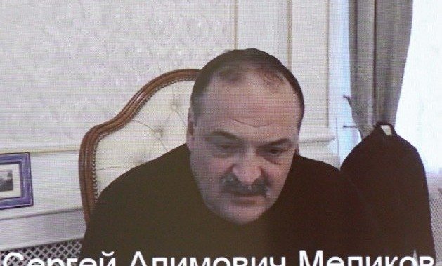 ДАГЕСТАН. С. Меликов провел совещание по вопросам мобилизации в Дагестане