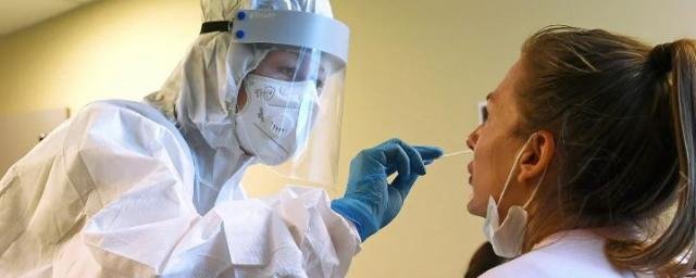 Главврач Боткинской больницы: Симптомы новых штаммов коронавируса могут быть похожи на ОРВИ