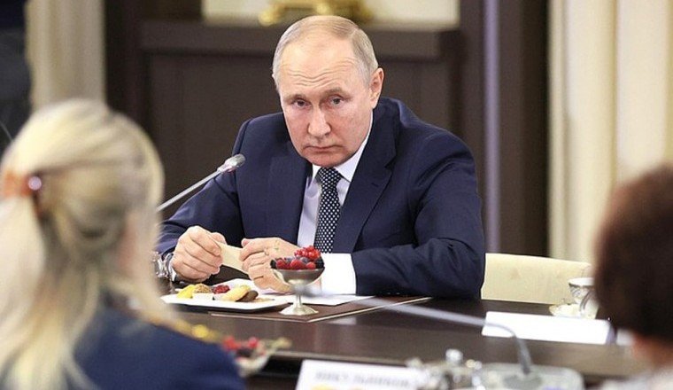 ЧЕЧНЯ. В. Путин выразил благодарность чеченскому народу за вклад в общую борьбу