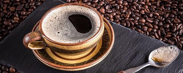 Терапевт Каневская заявила, что три чашки кофе в день не навредят гипотоникам и гипертоникам