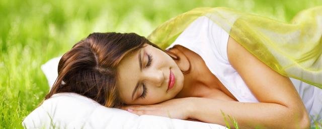 Здоровый продолжительный сон помогает сохранить стройную фигуру