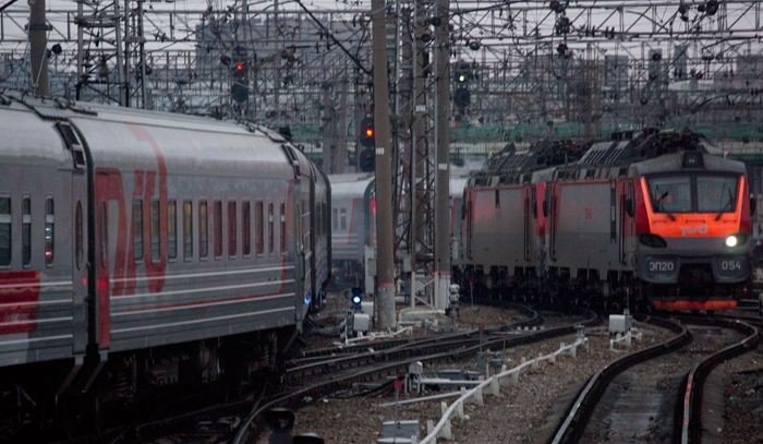 КРЫМ. В Севастополь прибыл поезд с семимиллионным пассажиром