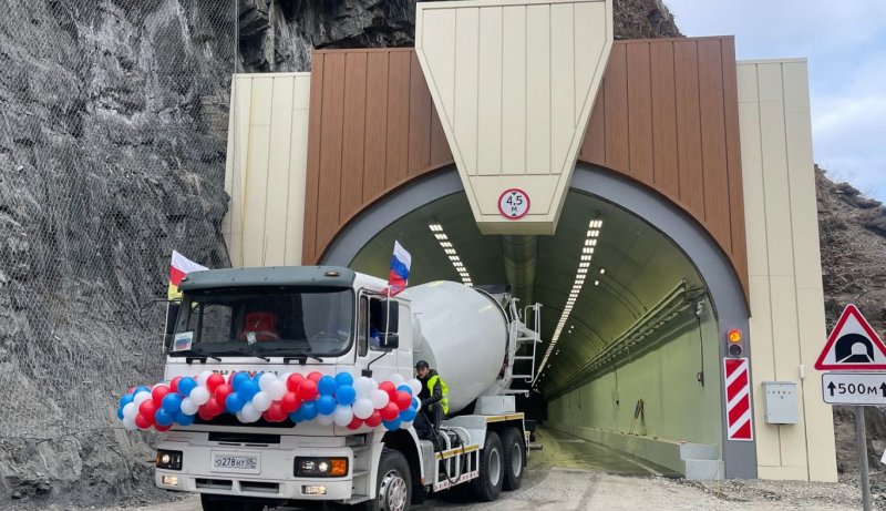С. ОСЕТИЯ. Тоннель протяженностью 496 метров по дороге к «Мамисону» открыт в Северной Осетии