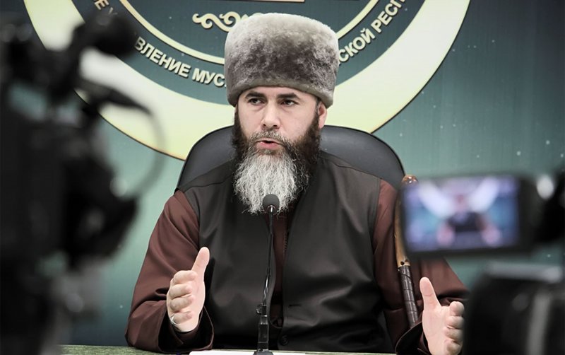 ЧЕЧНЯ. Чеченский муфтий призвал  после развода не запрещать детям видеться с матерью