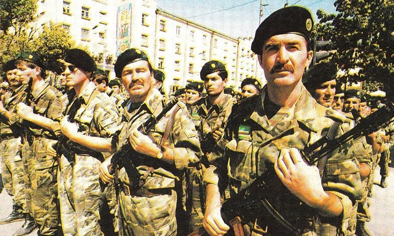 Ичкерия это чечня или. Чеченской Республики Ичкерия 1994 года. 1992 Чечня - Дудаев. Гвардия Дудаева 1994. Чеченская Республика Ичкерия армия 1991.