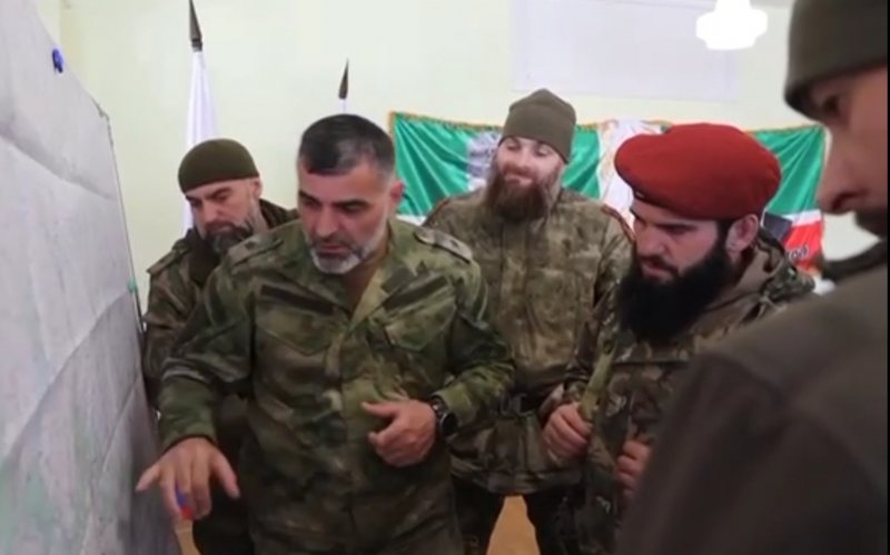 УКРАИНА. Алибек Делимханов, провёл совещание с командирами чеченских спецподразделений