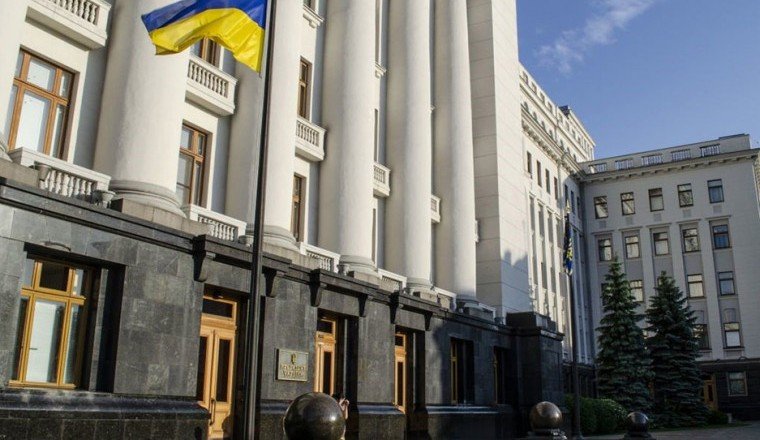 УКРАИНА. В Киеве раскрыли примерные сроки мирного соглашения с Россией
