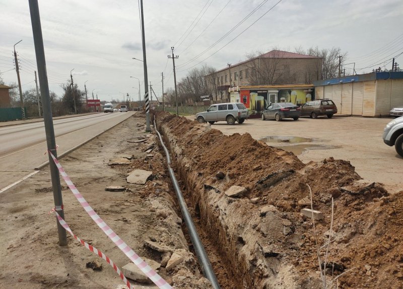 АСТРАХАНЬ. Работы по замене канализации в Икряном завершат 7 апреля