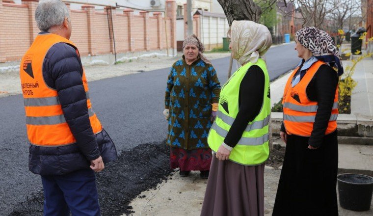 ЧЕЧНЯ. Общественники в Грозном проверили ход дорожных работ на 2-м переулке Джамбула