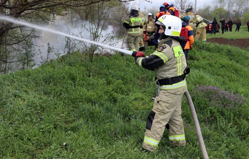 ЧЕЧНЯ. В Урус-Мартановском районе прошла масштабная тренировка по ликвидации лесного пожара (видео)