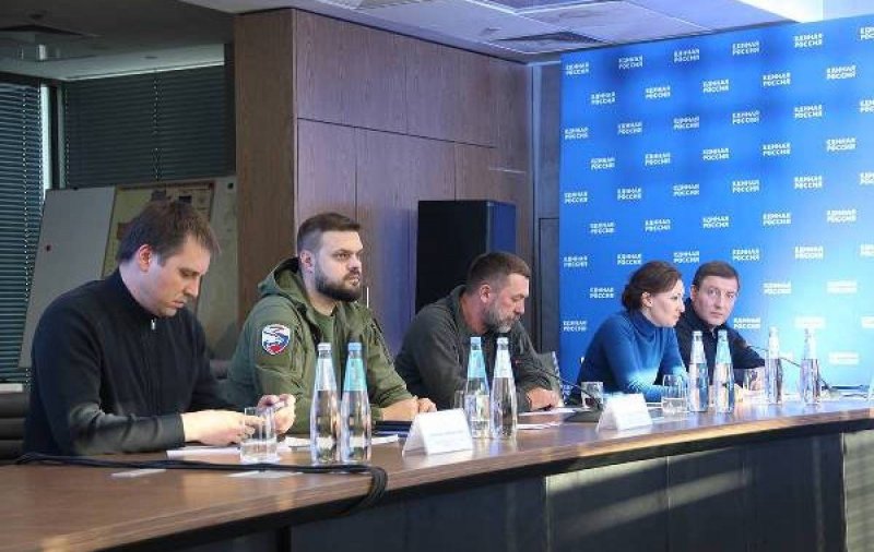 КАЛМЫКИЯ. «Единая Россия» продолжает гуманитарную миссию на Донбассе