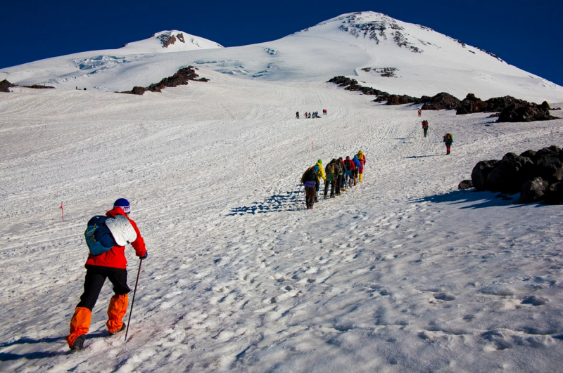 КБР. На Эльбрусе готовятся горнолыжные инструкторы и горные гиды
