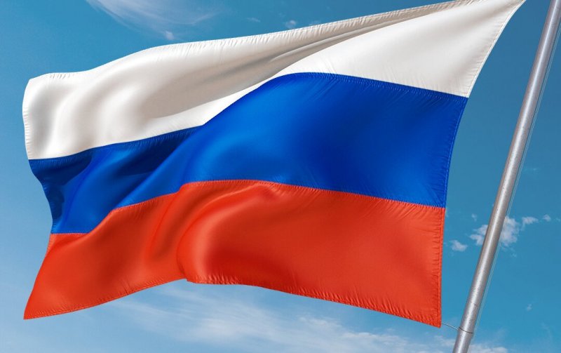 КЧР. В школах Карачаево-Черкесии внедрят традицию начинать учебную неделю с гимна и поднятия флага России