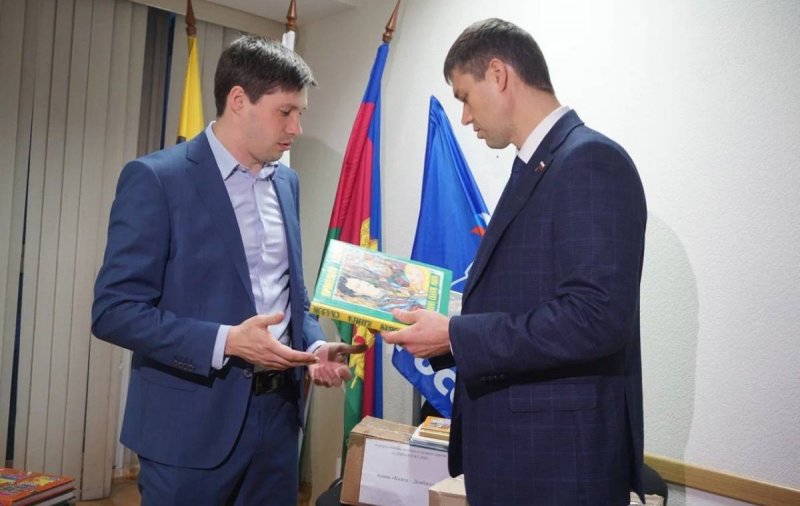 КРАСНОДАР. В Новороссийске собирают книги для детей Донбасса