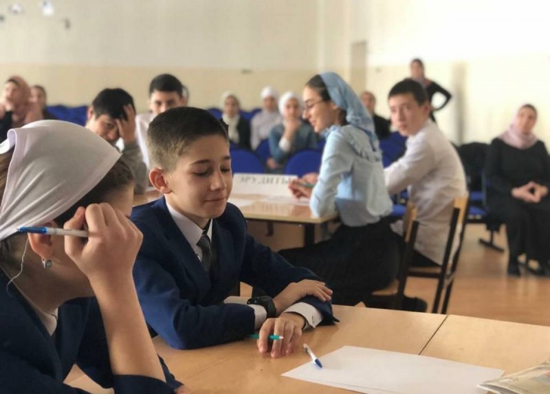ЧЕЧНЯ. Более 2 тыс. чеченских школьников проверили свои знания истории России