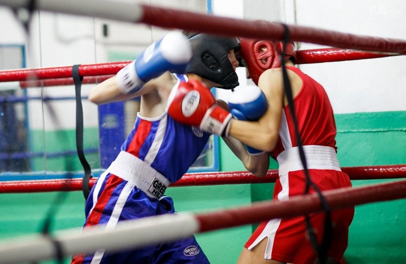 ЧЕЧНЯ. Две бронзычеченских спортсменов с первенства России по боксу среди юношей