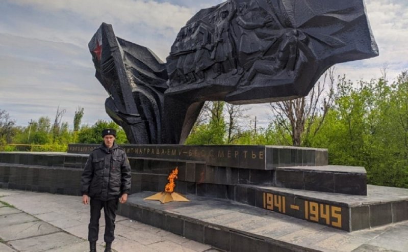 РОСТОВ. Донские казаки охраняют памятники в период майских праздников в Ростовской области