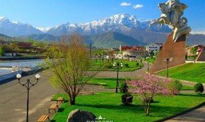 С. ОСЕТИЯ. Президент Южной Осетии встретился с делегацией из Республики Северная Осетия-Алания