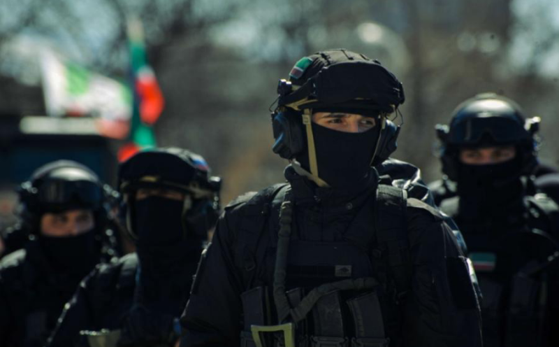 УКРАИНА.  Чеченские бойцы на Украине поздравили мусульман с праздником Ид аль-Фитр