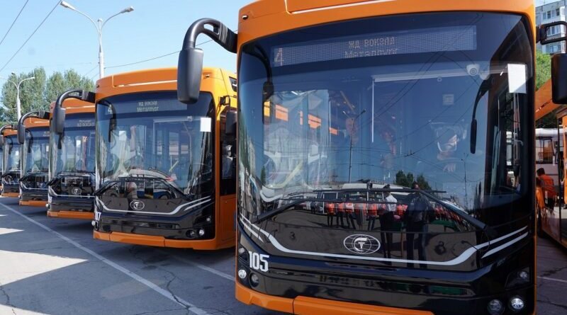 ЧЕЧНЯ.  Более 1100 единиц нового общественного транспорта поступит в регионы в ближайшие три года благодаря нацпроекту «Безопасные качественные дороги»