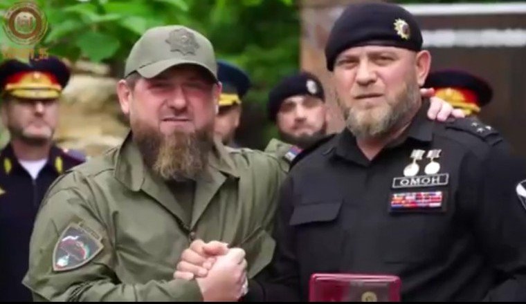 ЧЕЧНЯ. Рамзан Кадыров наградил отличившихся в специальной военной операции