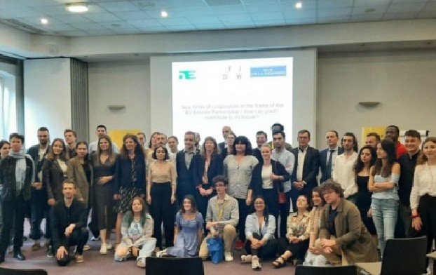 Представители азербайджанской и армянской молодежи провели встречу во Франции