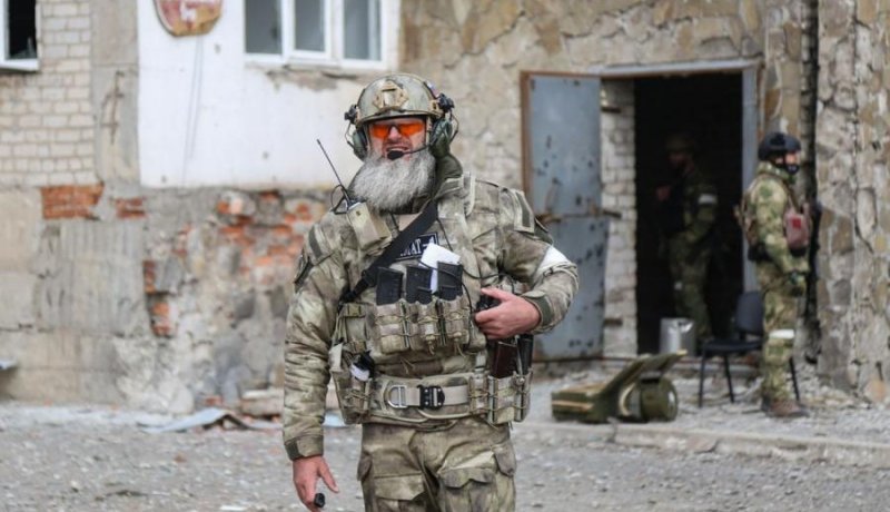 УКРАИНА. Командир полка спецназначения им. А. КАдырова заявил, что у украинских солдат не хватает боевого духа и они не умеют воевать
