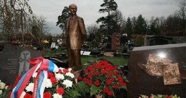 В Москве открыт памятник легендарному разведчику Геворку Вартаняну