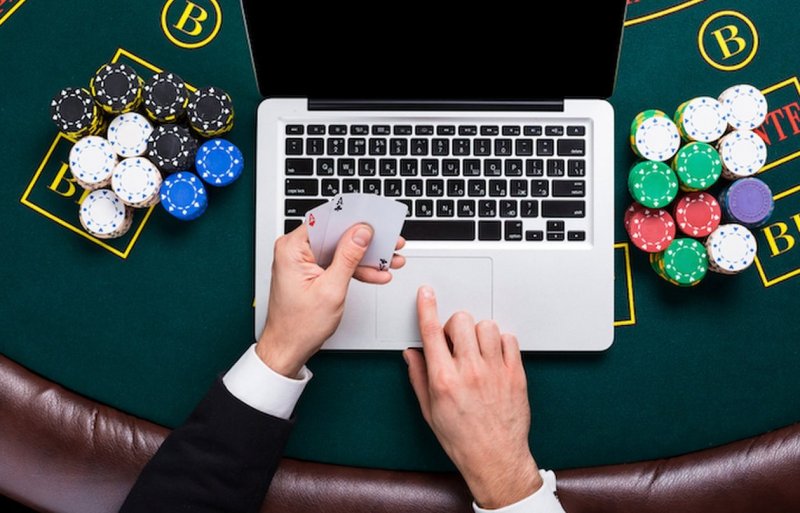 Покер онлайн: что нужно знать перед началом игры?