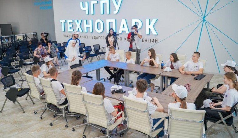 ЧЕЧНЯ. В республике открылись университетские смены для школьников из ЛНР и ДНР