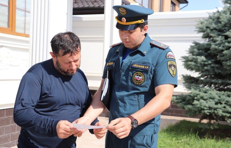 ЧЕЧНЯ. Жителям Грозного рассказали о правилах пожарной безопасности в летний период