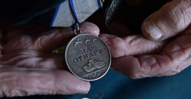 КРЫМ.  Семье ветерана Отечественной войны вернули главную солдатскую медаль