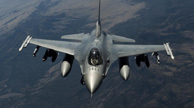 Палата представителей США усложнила передачу Турции истребителей F-16