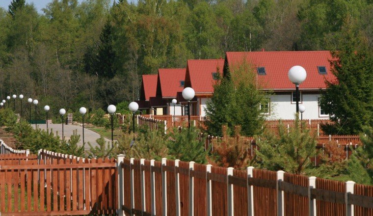 В России спрос на загородную недвижимость вырос на 50%