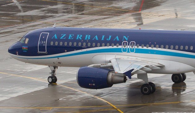 АЗЕРБАЙДЖАН. Вылетевший из Баку в Москву самолет AZAL вернулся по технической причине