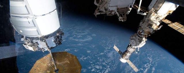 NASA хочет продлить с Роскосмосом программу перекрёстных полётов, включив в договор корабль Starliner