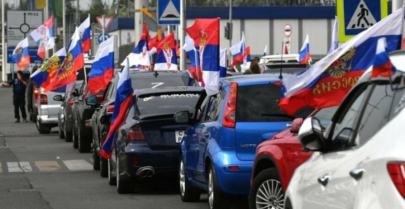 В Москве прошел автопробег в поддержку  Сербии
