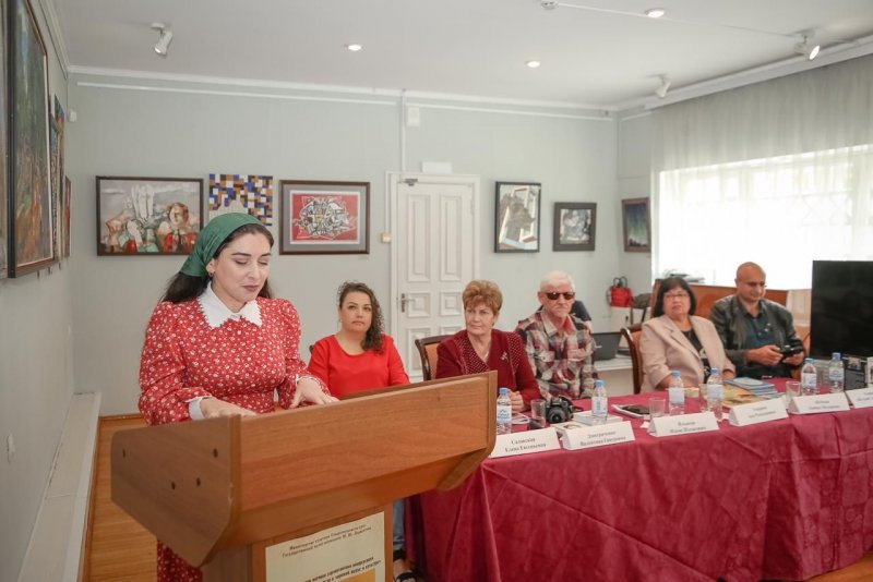 ЧЕЧНЯ. Чеченская писательница участвует в Литературной резиденции в Пятигорске
